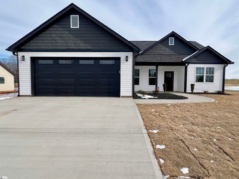 Photo of 515 Bill Lattimore Road, Chesnee, SC 29323 (MLS # 1580370)