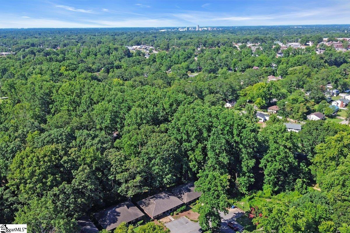 Greenville, South Carolina 29609, United States, 2 Bedrooms Bedrooms, ,1 BathroomBathrooms,Residential,Contingent,172596