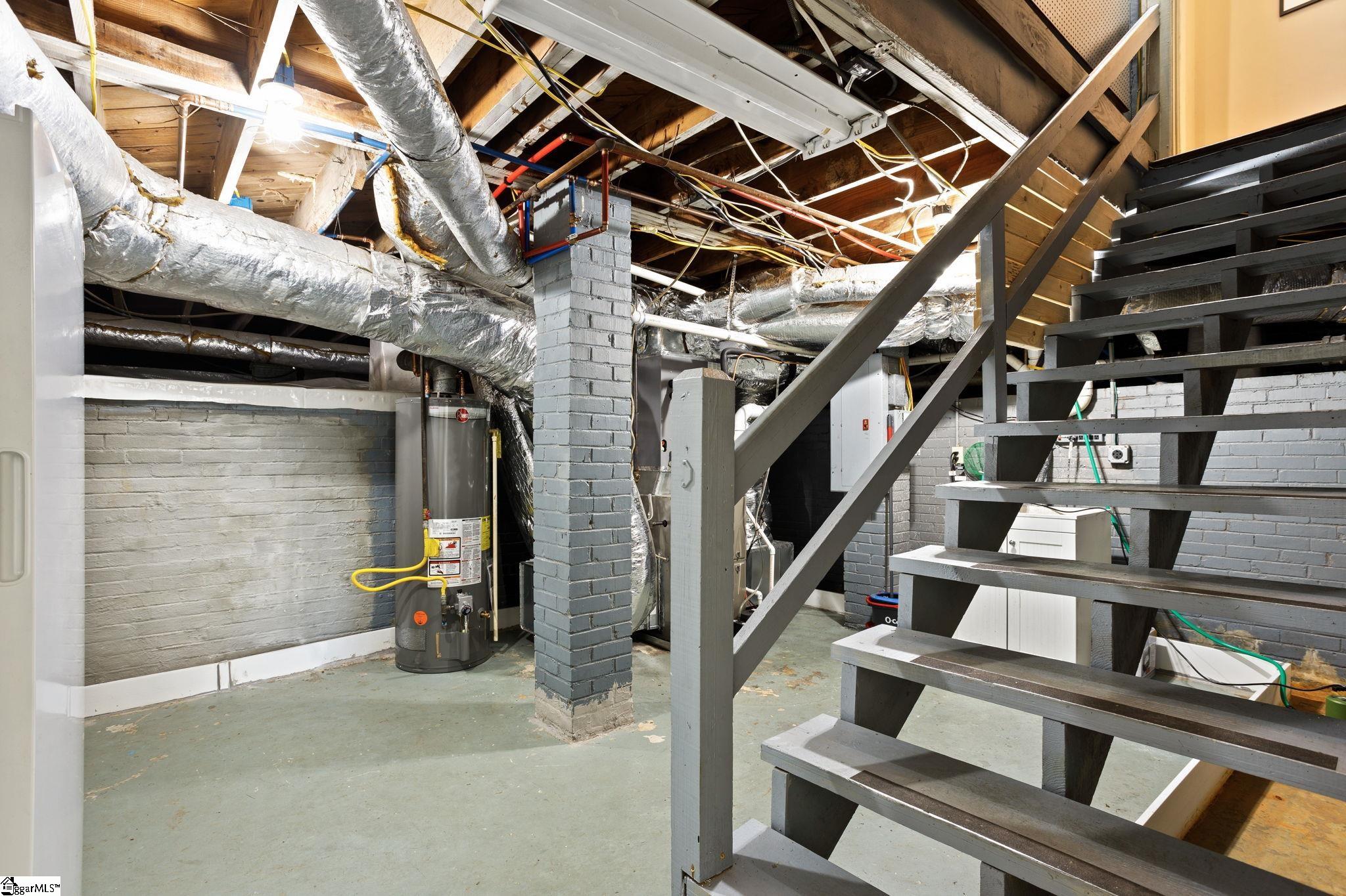 Greenville, South Carolina 29605, United States, 3 Bedrooms Bedrooms, ,3 BathroomsBathrooms,Residential,Active,11434