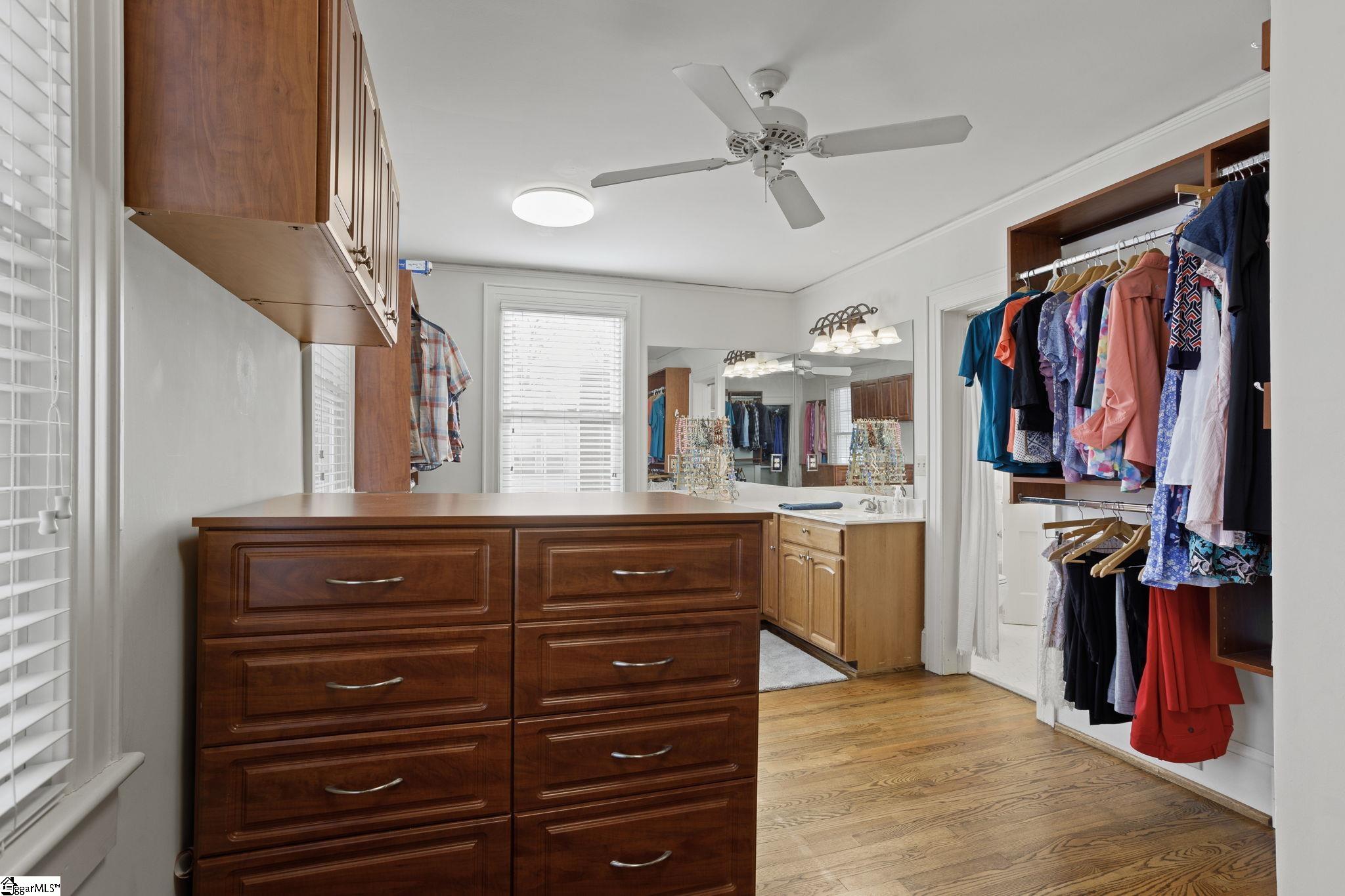 Greenville, South Carolina 29605, United States, 3 Bedrooms Bedrooms, ,3 BathroomsBathrooms,Residential,Active,11434