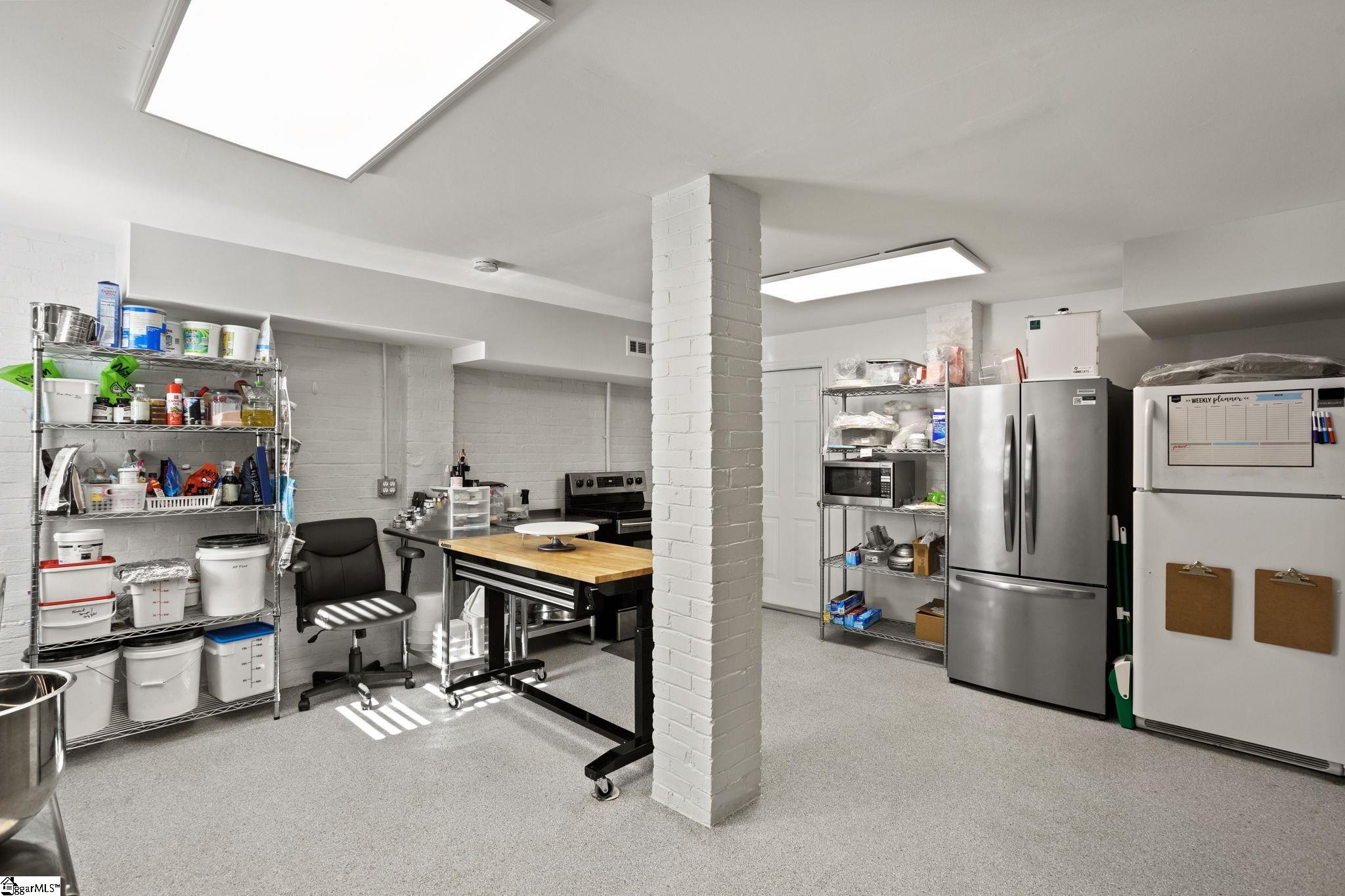 Greenville, South Carolina 29605, United States, 3 Bedrooms Bedrooms, ,3 BathroomsBathrooms,Residential,Active,11434