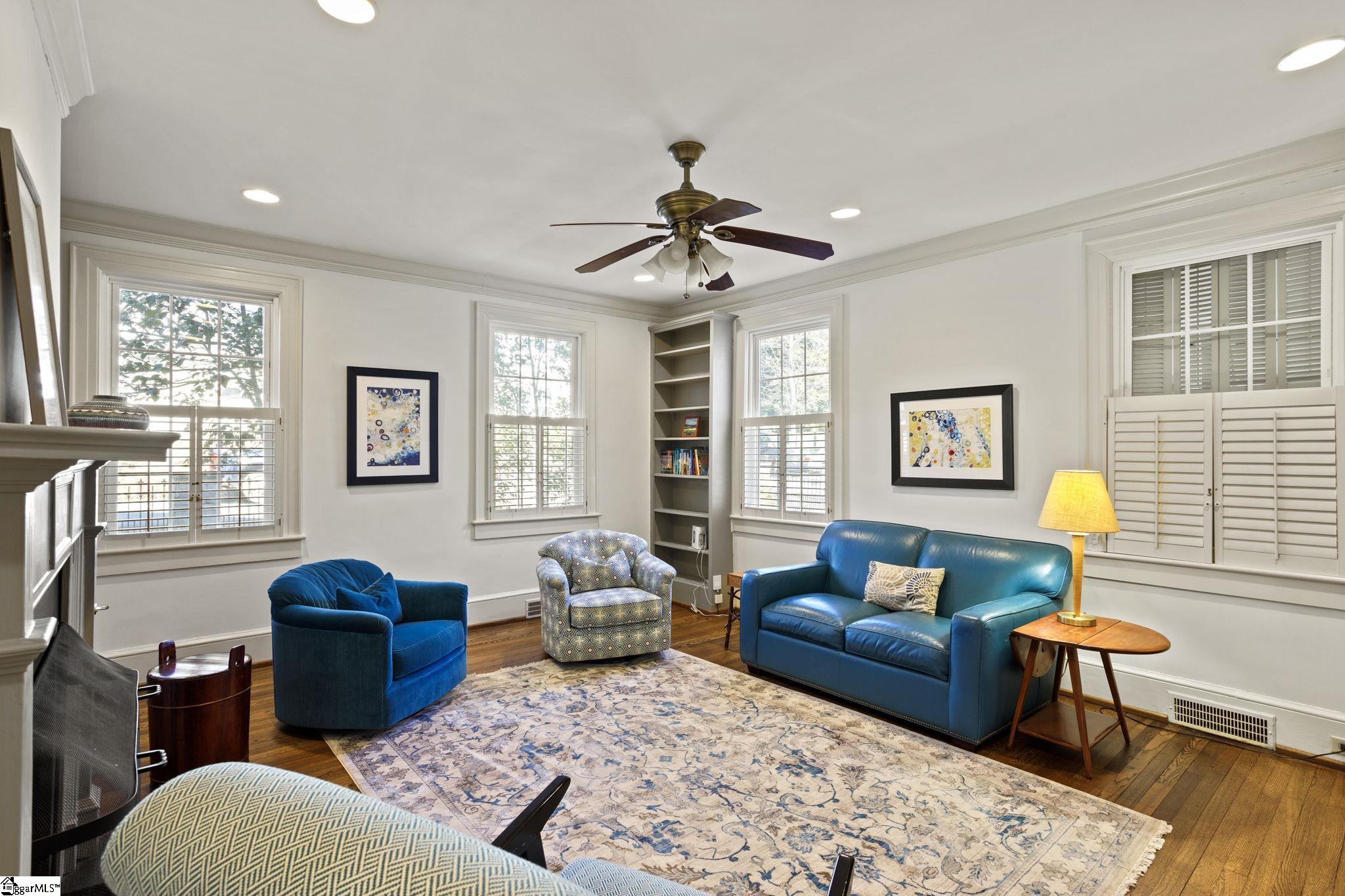 Greenville, South Carolina 29605, United States, 3 Bedrooms Bedrooms, ,3 BathroomsBathrooms,Residential,Active,11434