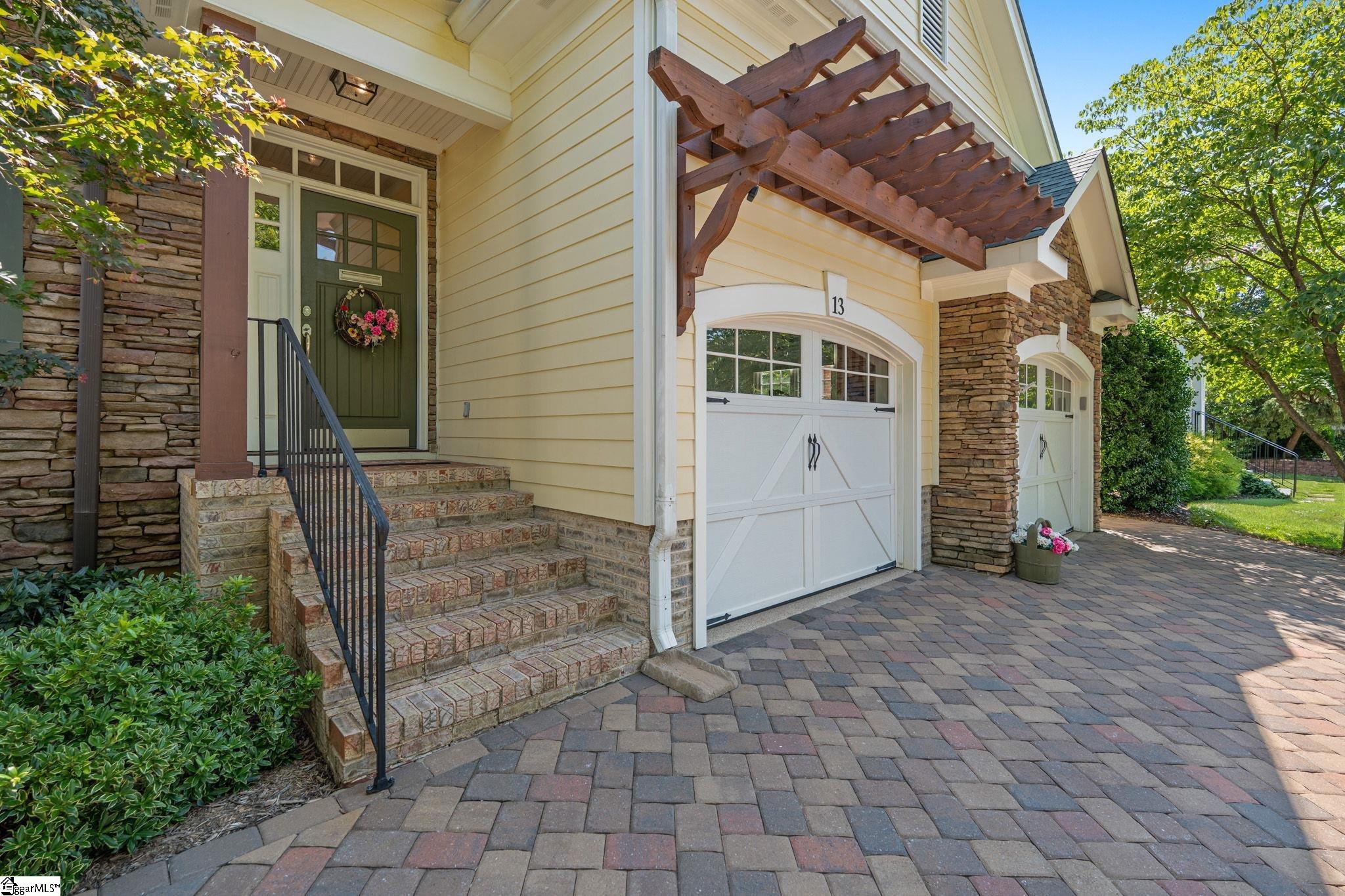 13 Ottaway Drive