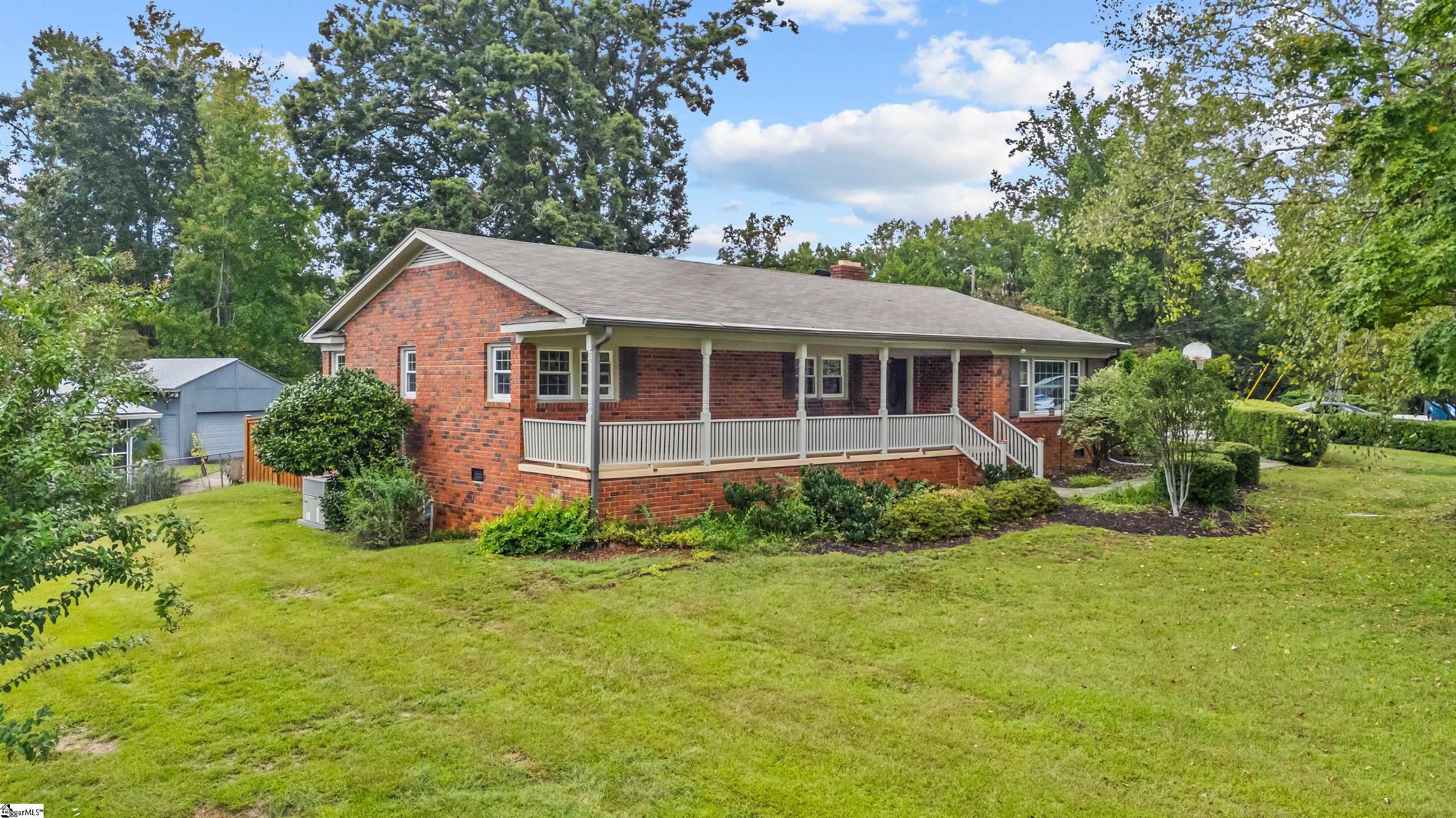3 Annette Drive