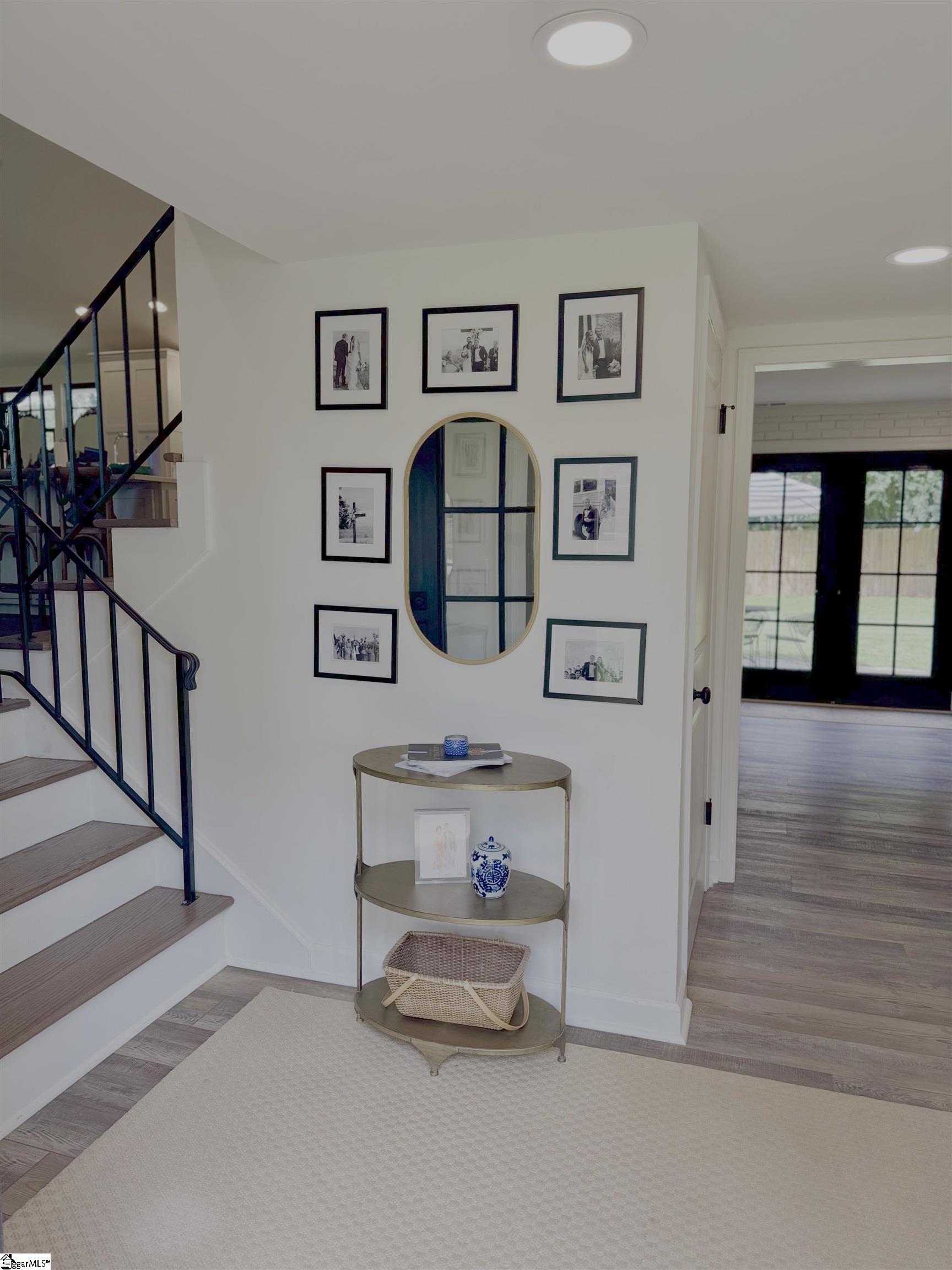 Greenville, South Carolina 29607, United States, 3 Bedrooms Bedrooms, ,2 BathroomsBathrooms,Residential,Contingent,204084