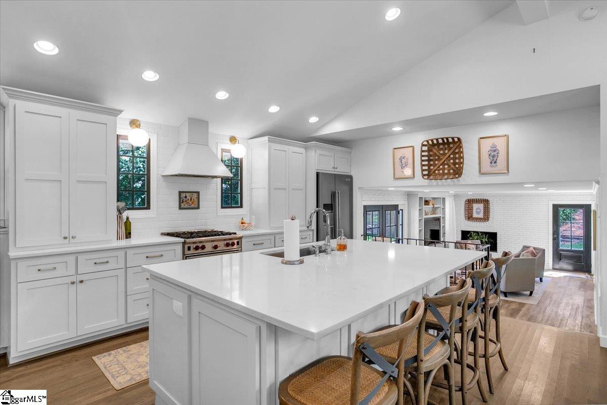 Greenville, South Carolina 29607, United States, 3 Bedrooms Bedrooms, ,2 BathroomsBathrooms,Residential,Contingent,204084