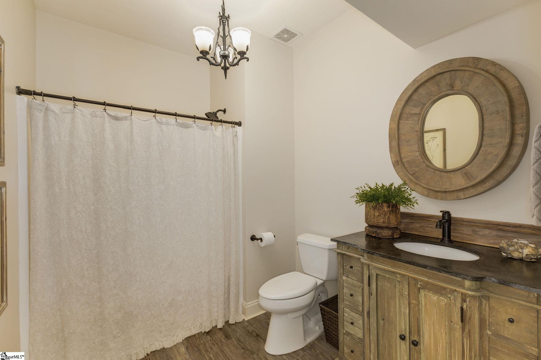 Greer, South Carolina 29651, United States, 4 Bedrooms Bedrooms, ,5 BathroomsBathrooms,Residential,Contingent,118709