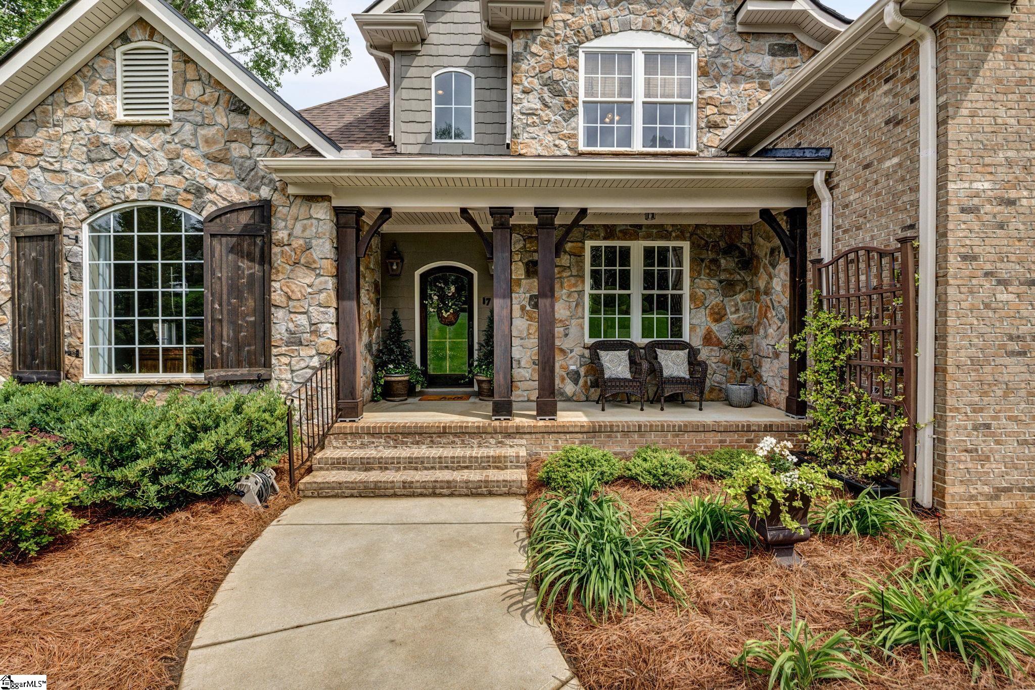 17 Avens Hill Drive