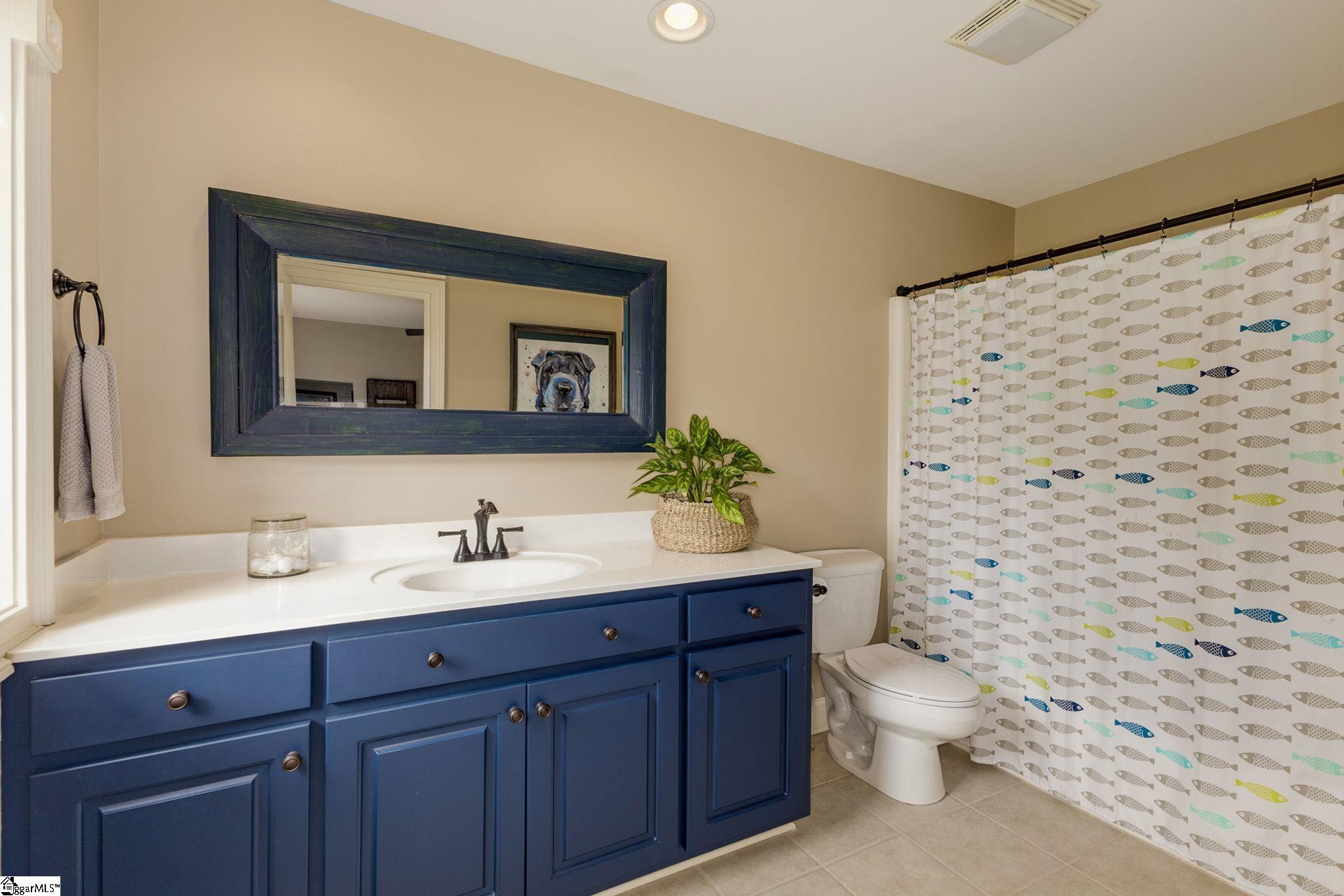 Greer, South Carolina 29651, United States, 4 Bedrooms Bedrooms, ,5 BathroomsBathrooms,Residential,Contingent,118709