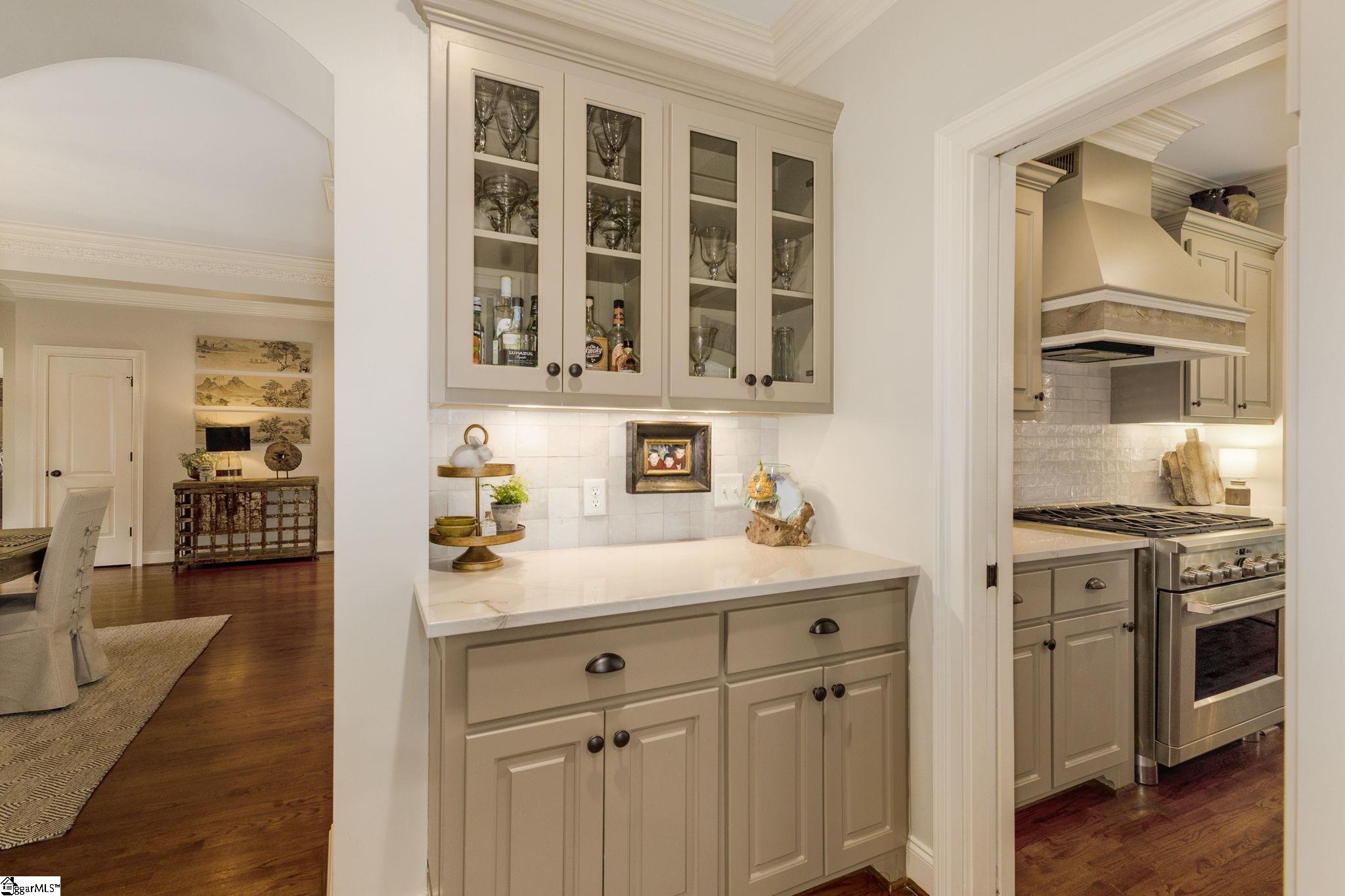 Greer, South Carolina 29651, United States, 4 Bedrooms Bedrooms, ,5 BathroomsBathrooms,Residential,Contingent,118709