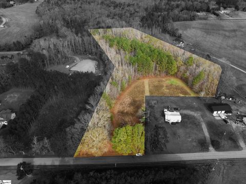 Six And Twenty Road Pendleton SC 29670