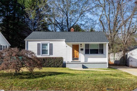 Photo of 4 Druid Street, Greenville, SC 29609 (MLS # 1576825)