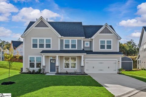 Photo of 305 Pagosa Court, Seneca, SC 29678 (MLS # 1573394)