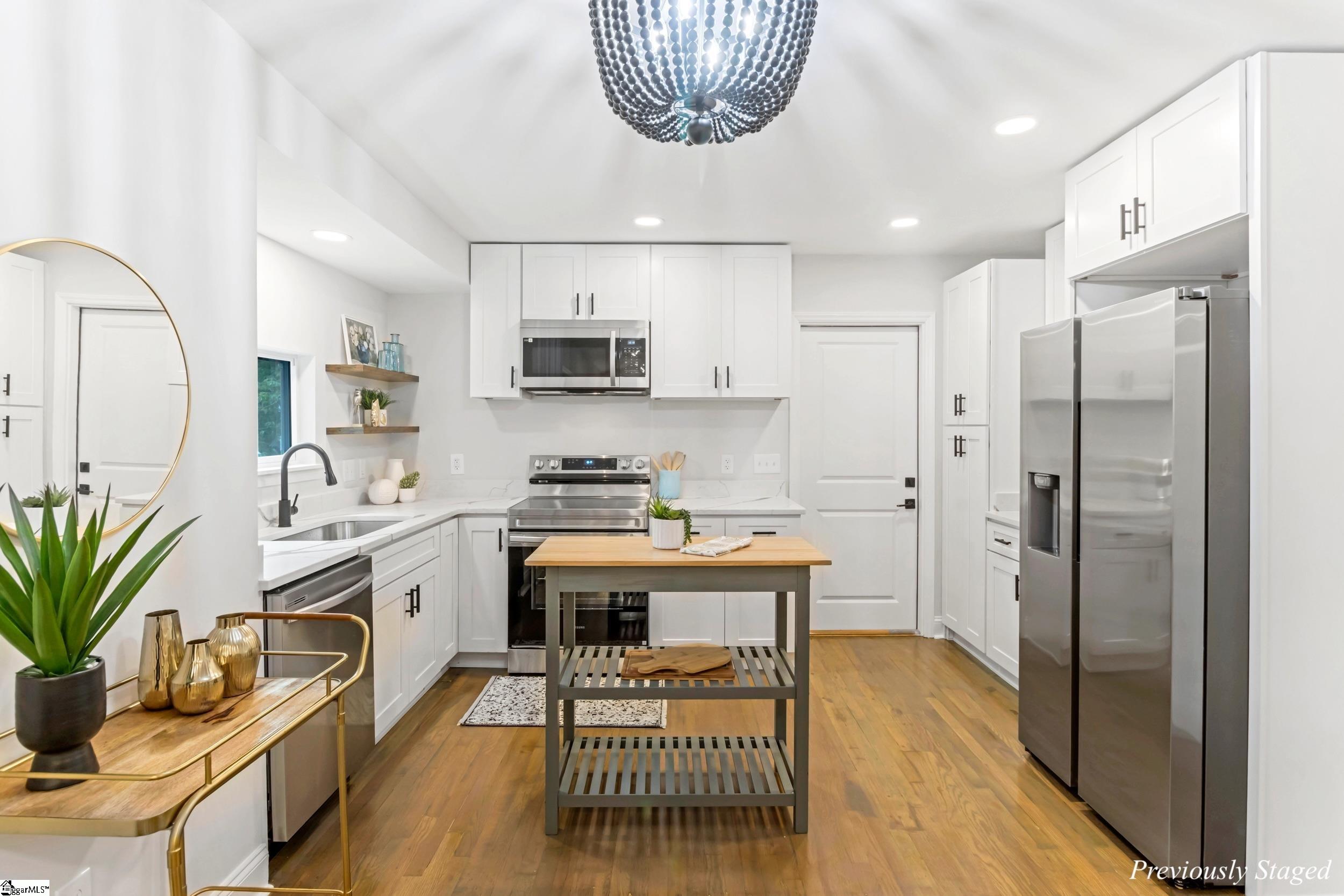 12 E Decatur Street