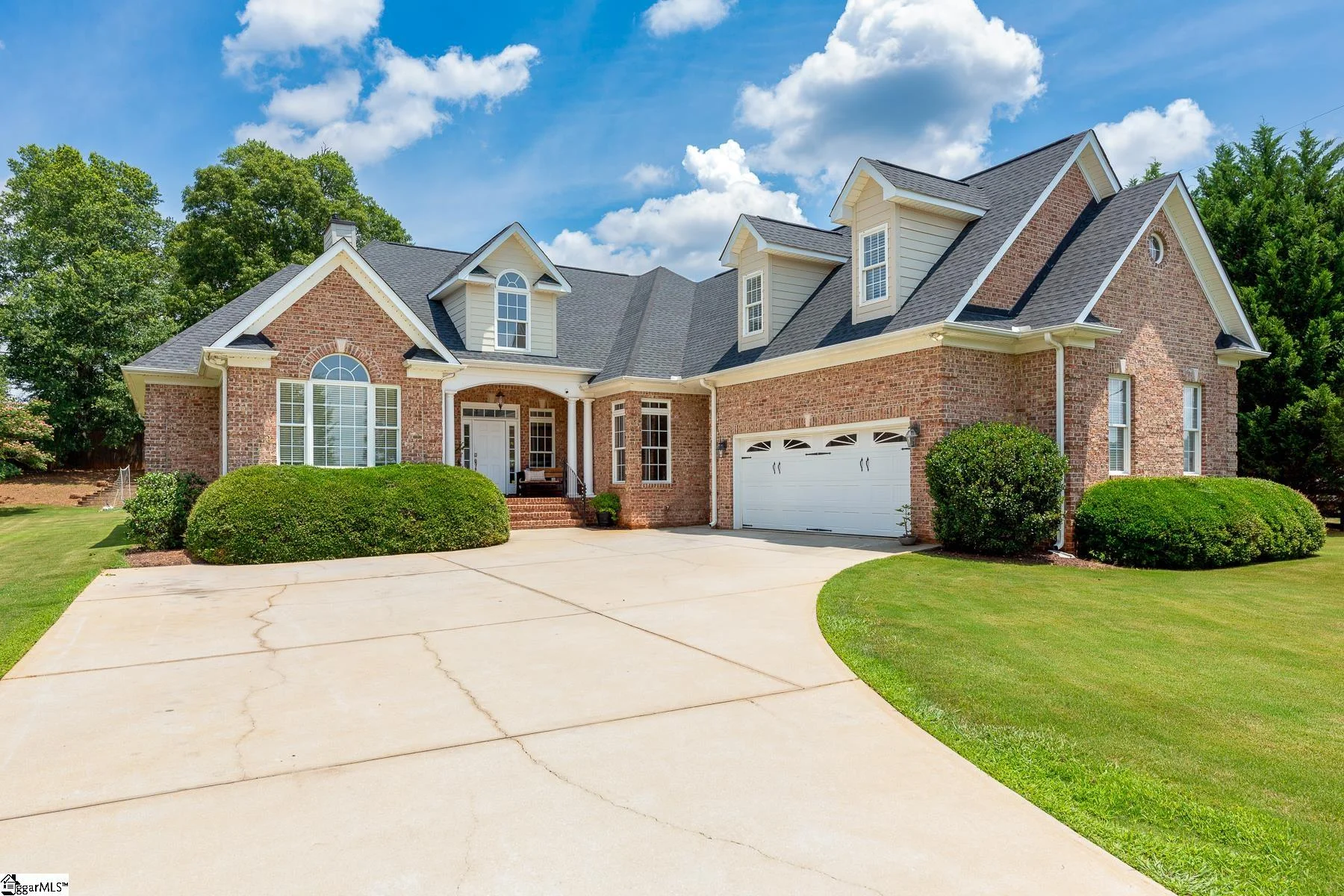 2 Hunters Landing Drive