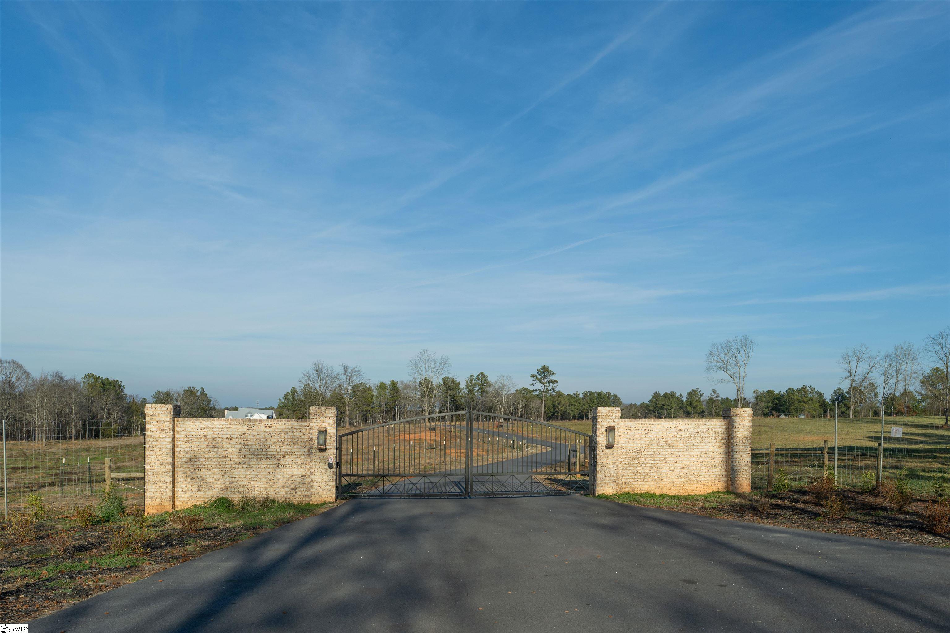 1425 S Harper Street