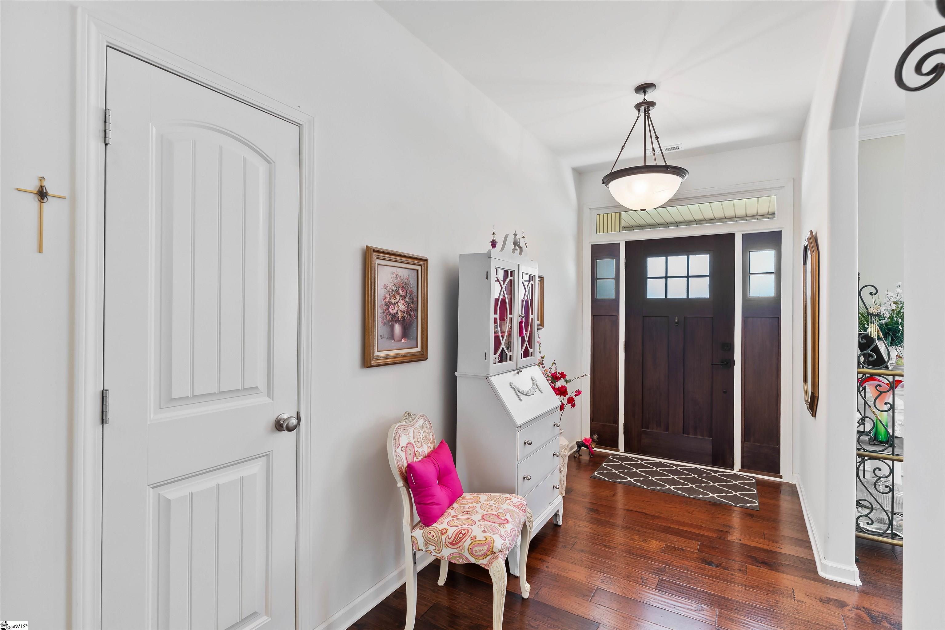 116 Colewood Place