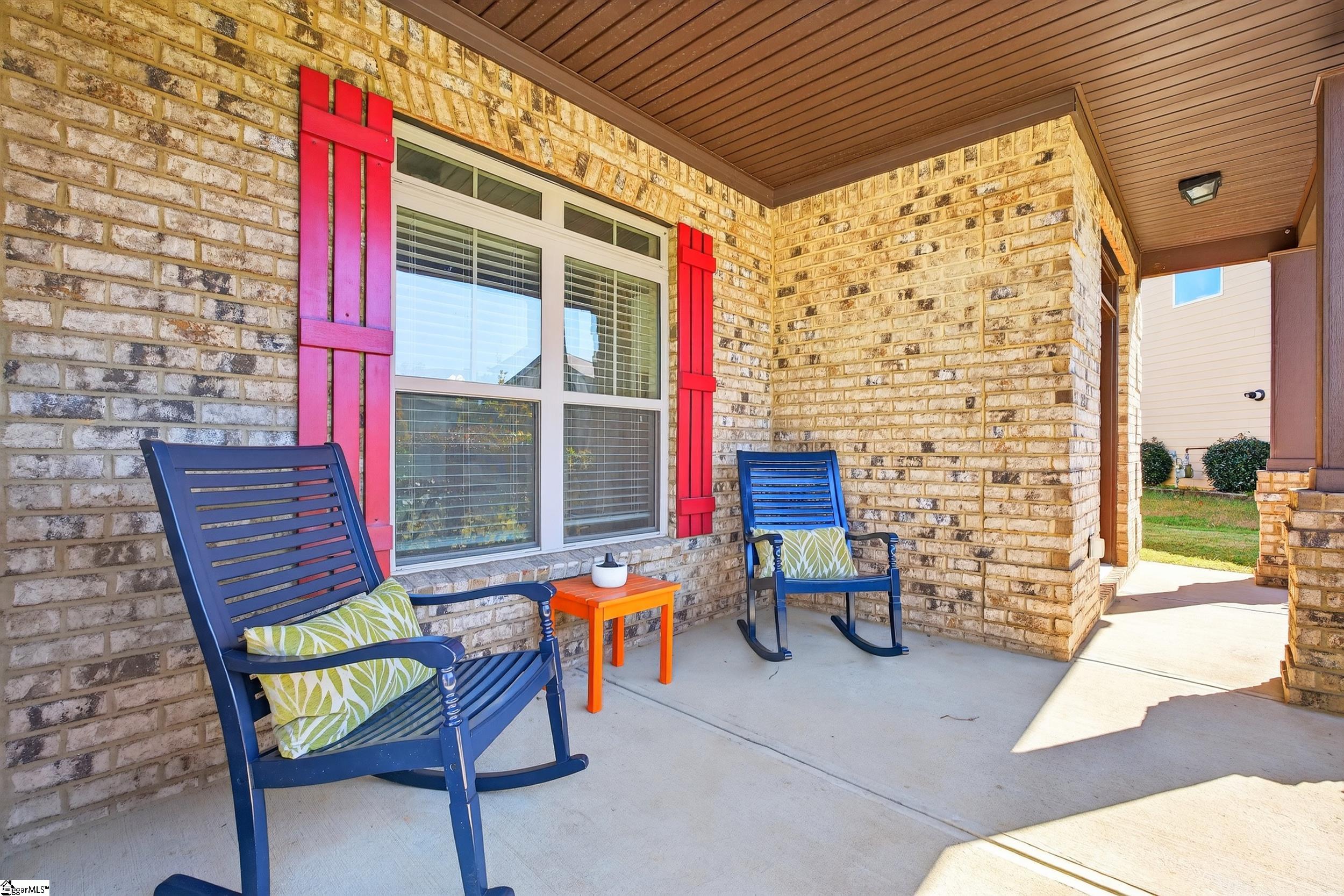 207 E Deer Drive