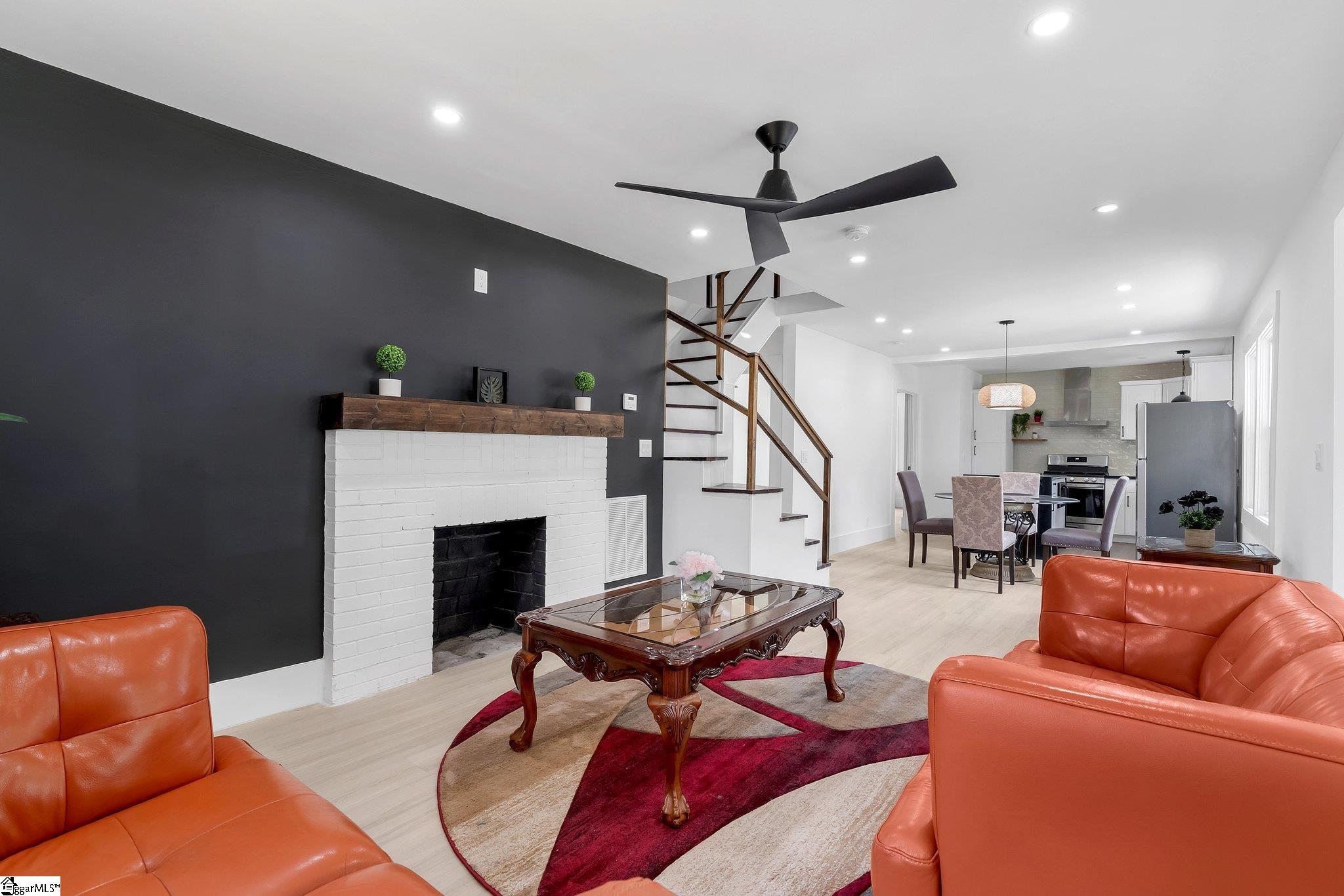 105 Monteith Circle