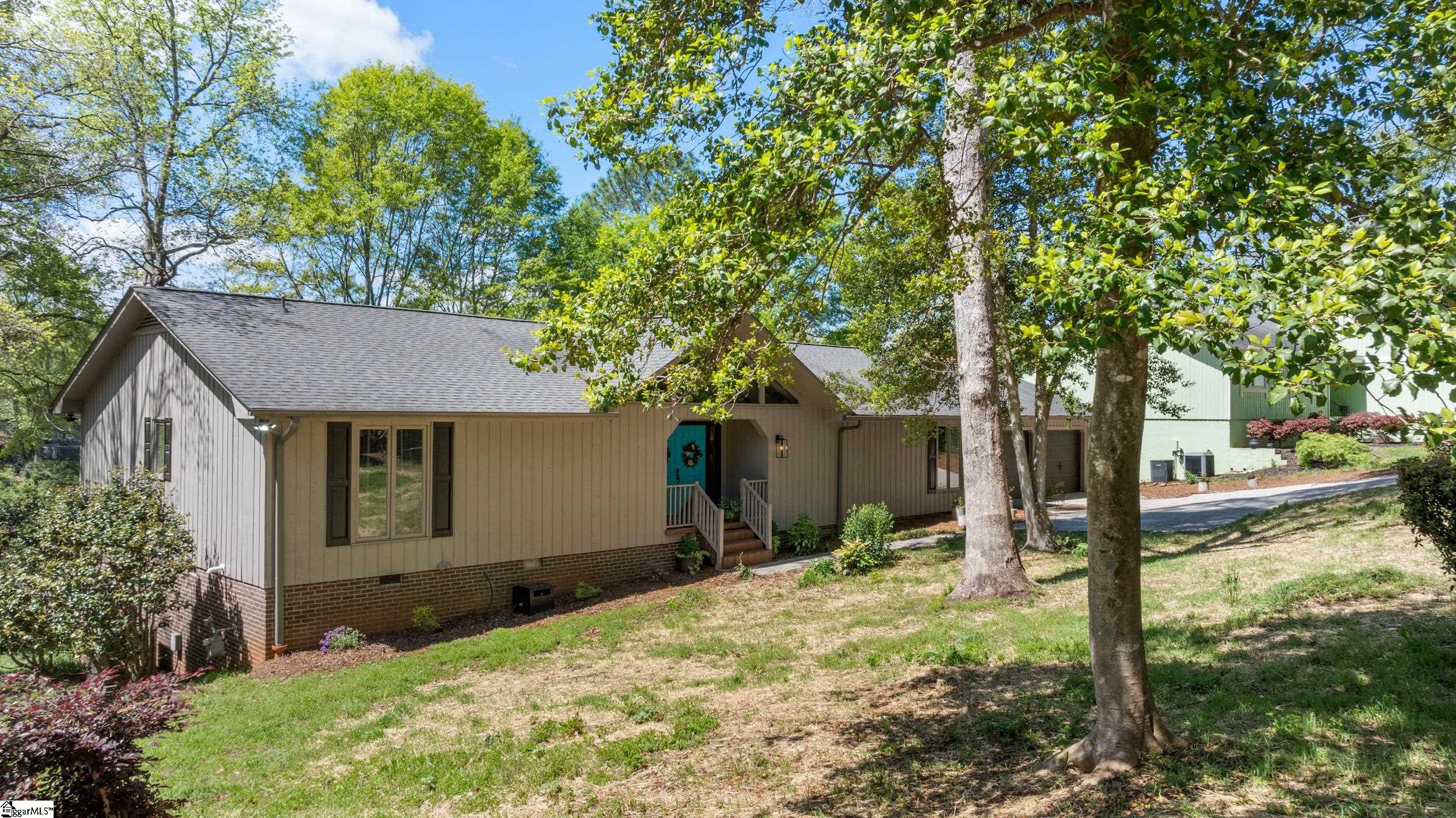 302 Sassafras Drive