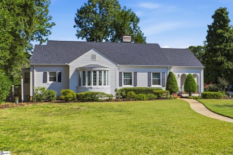 Photo of 2421 Augusta Street, Greenville, SC 29605 (MLS # 1606318)