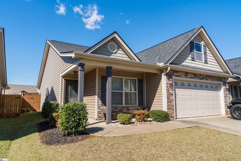 Photo of 216 Bandallon Place, Boiling Springs, SC 29316 (MLS # 1573658)