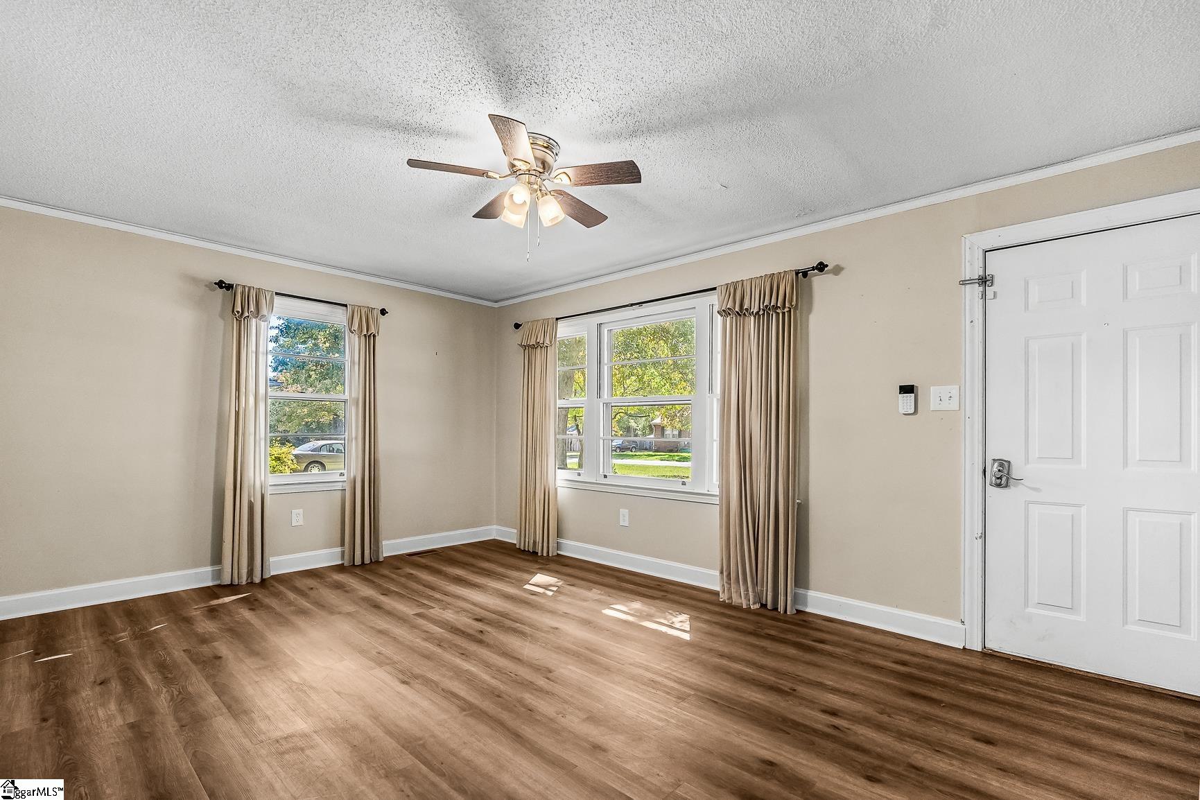 Anderson, South Carolina 29624, United States, 3 Bedrooms Bedrooms, ,2 BathroomsBathrooms,Residential,Contingent,208324