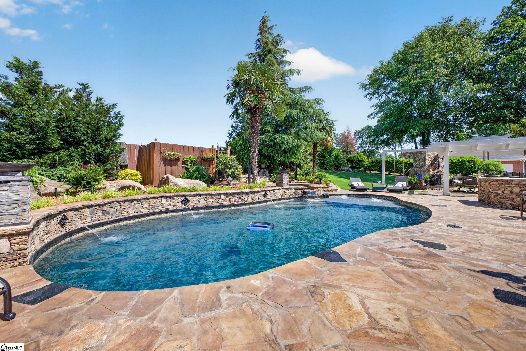 101 Meilland Drive