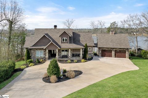 171 Dickson Cove Road Campobello SC 29322