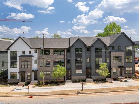 Photo of 1305 Pendleton Street Unit 14, Greenville, SC 29611 (MLS # 1589768)