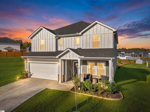 Photo of 107 Lorca Drive, Greenville, SC 29605 (MLS # 1587050)