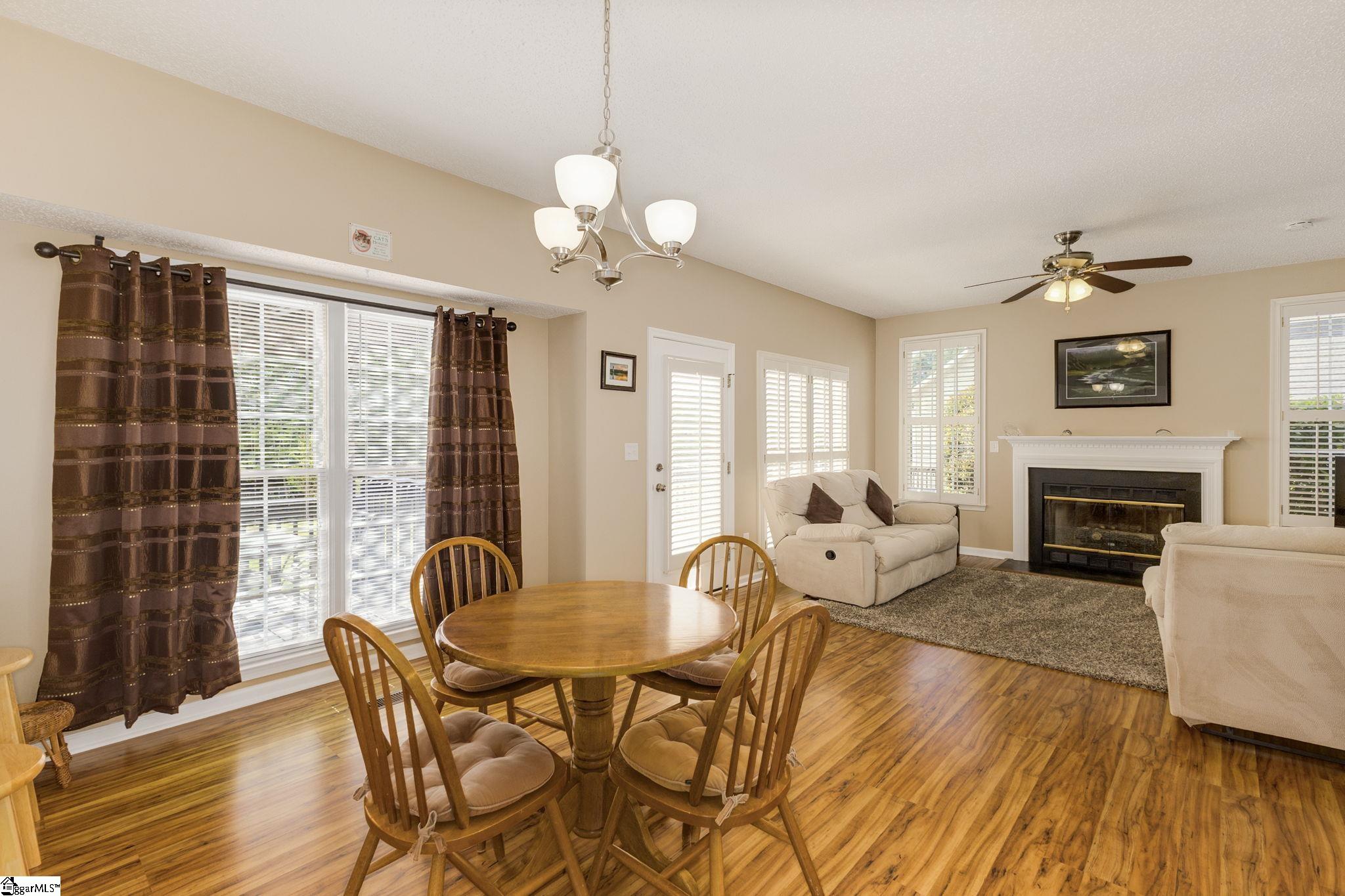 Mauldin, South Carolina 29662, United States, 4 Bedrooms Bedrooms, ,3 BathroomsBathrooms,Residential,Active,163293