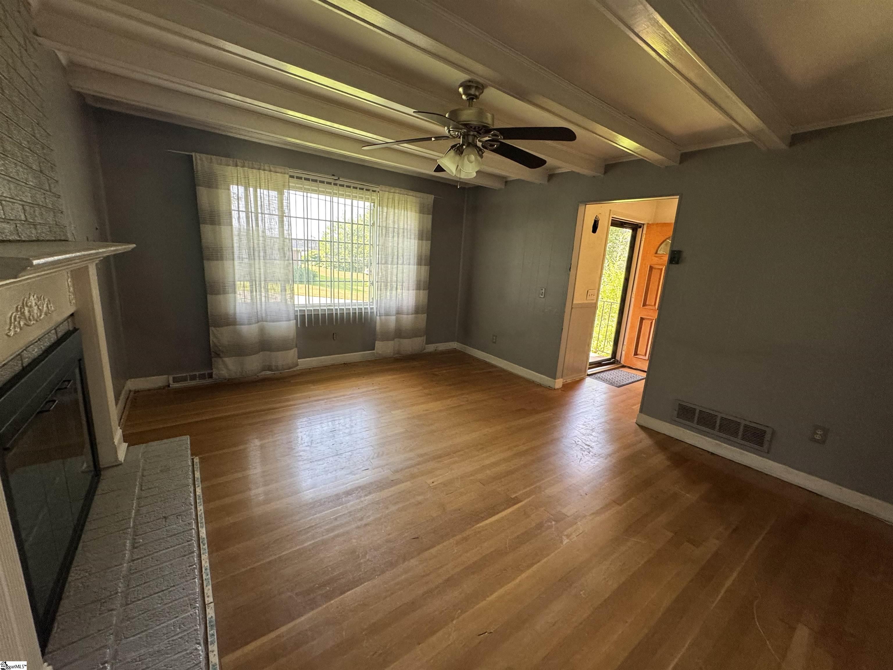 Greenville, South Carolina 29609, United States, 3 Bedrooms Bedrooms, ,2 BathroomsBathrooms,Residential,Pending,154868