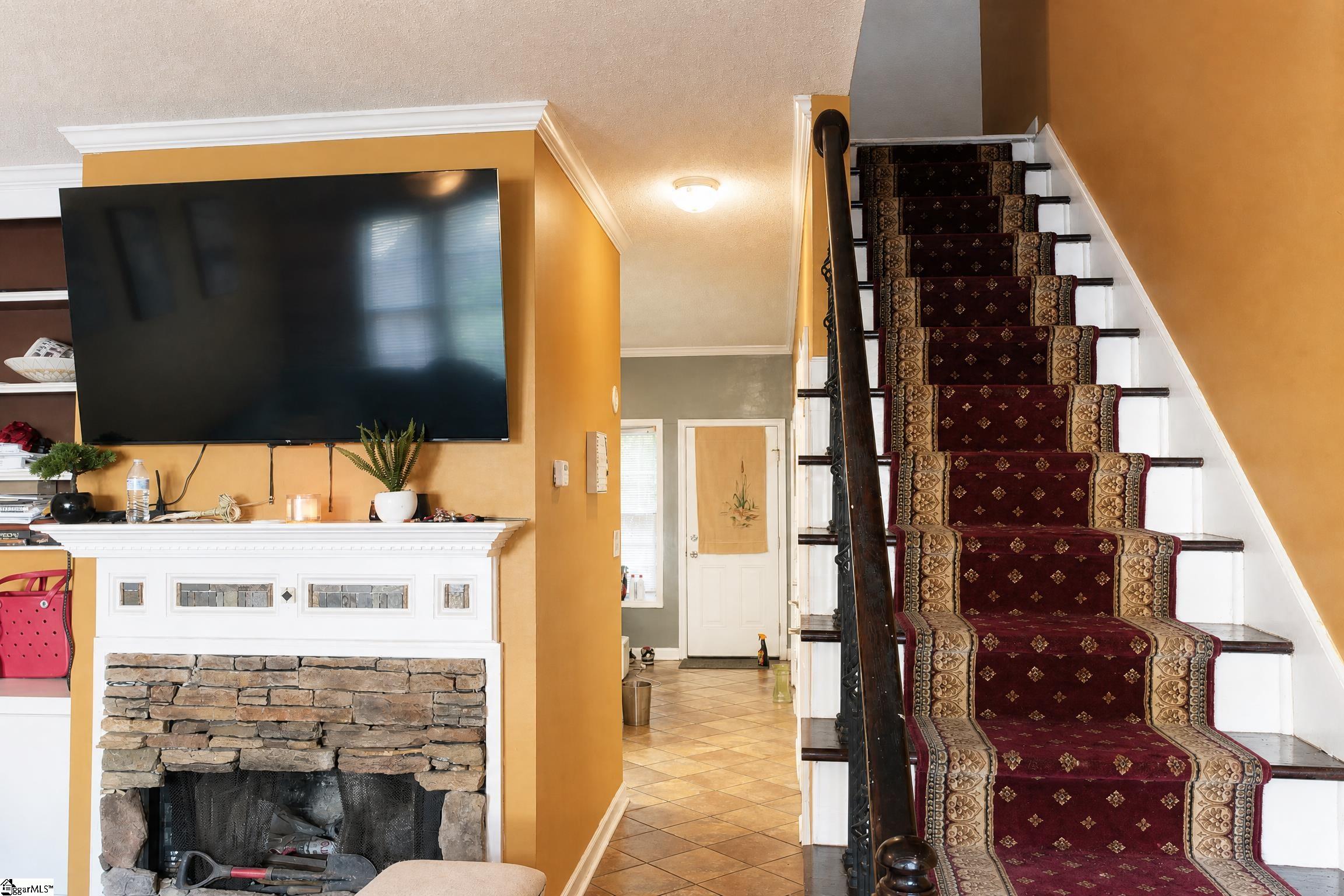 321 Woodburn Creek Road