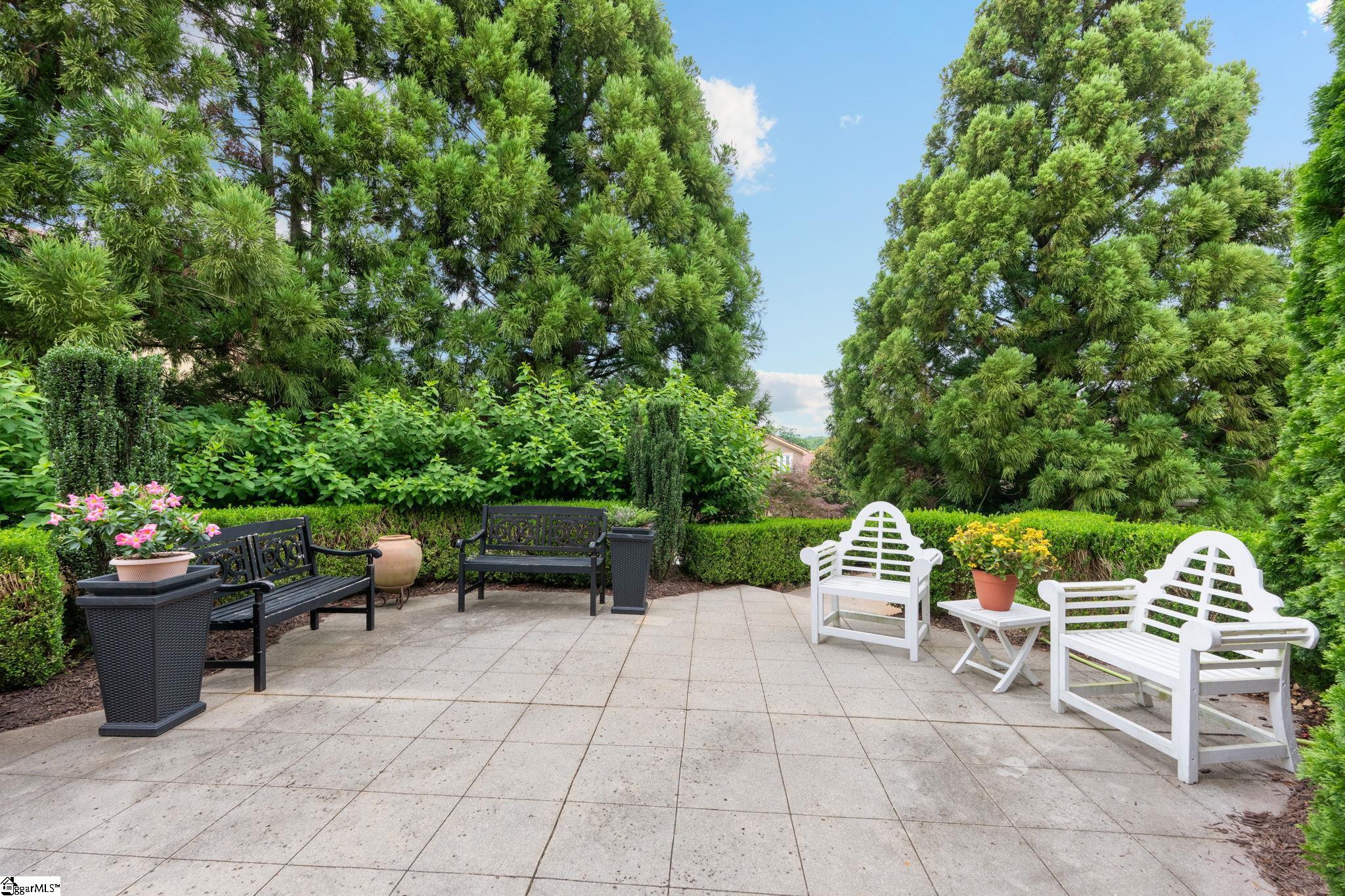 501 Villaggio Drive