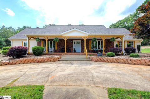 244 Hewitt Road Fountain Inn SC 29644