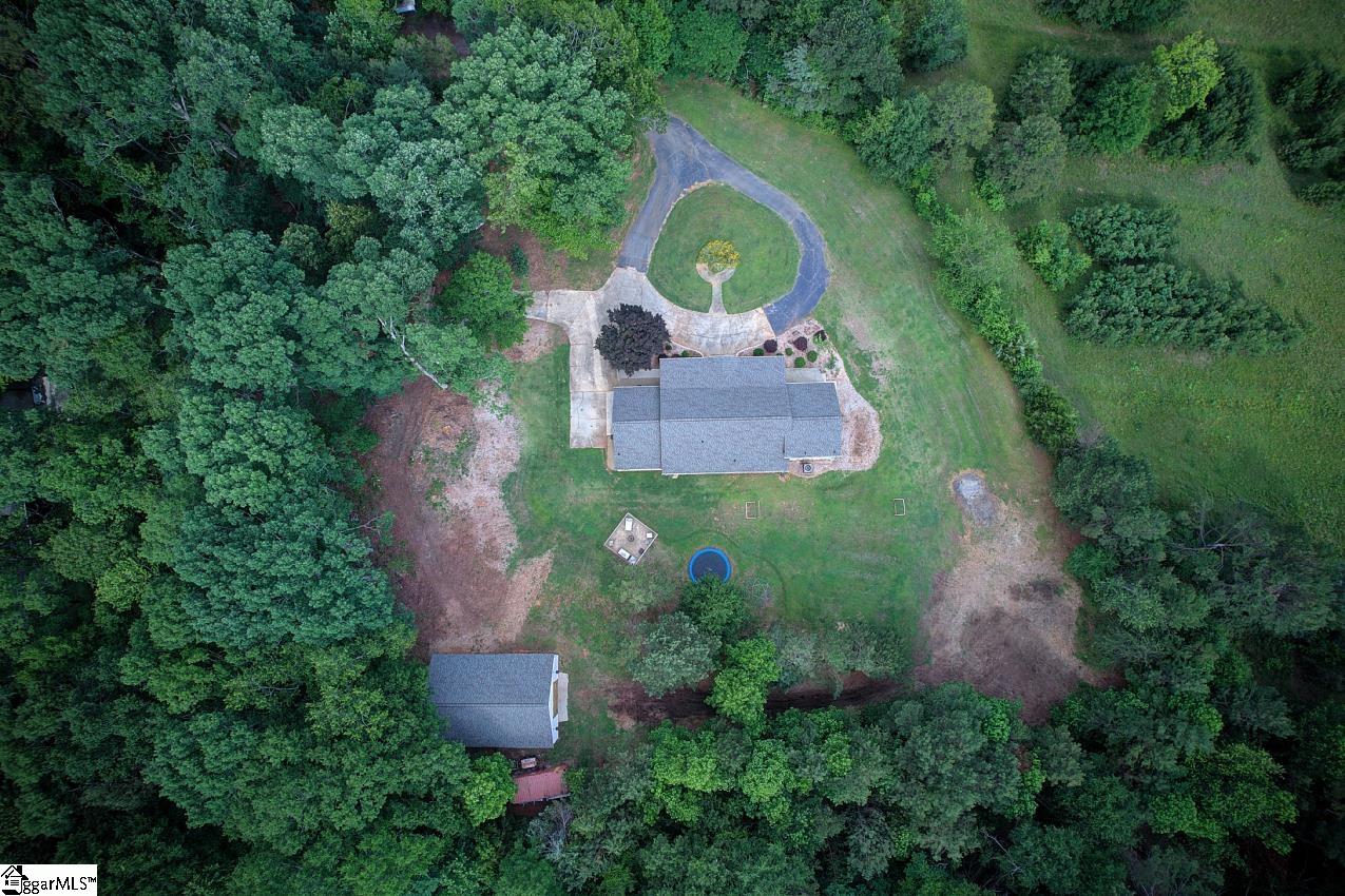 Fountain Inn, South Carolina 29644, United States, 4 Bedrooms Bedrooms, ,3 BathroomsBathrooms,Residential,Contingent,135720