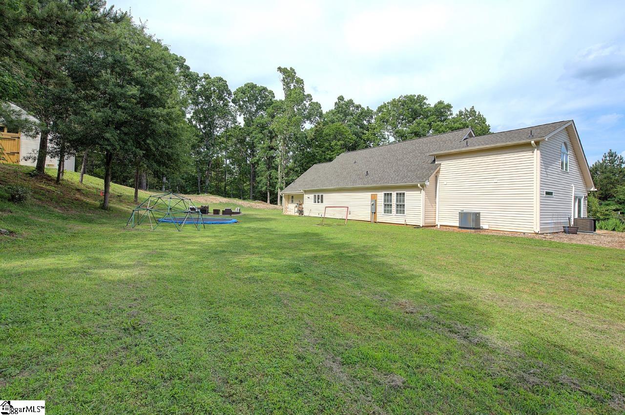 Fountain Inn, South Carolina 29644, United States, 4 Bedrooms Bedrooms, ,3 BathroomsBathrooms,Residential,Contingent,135720