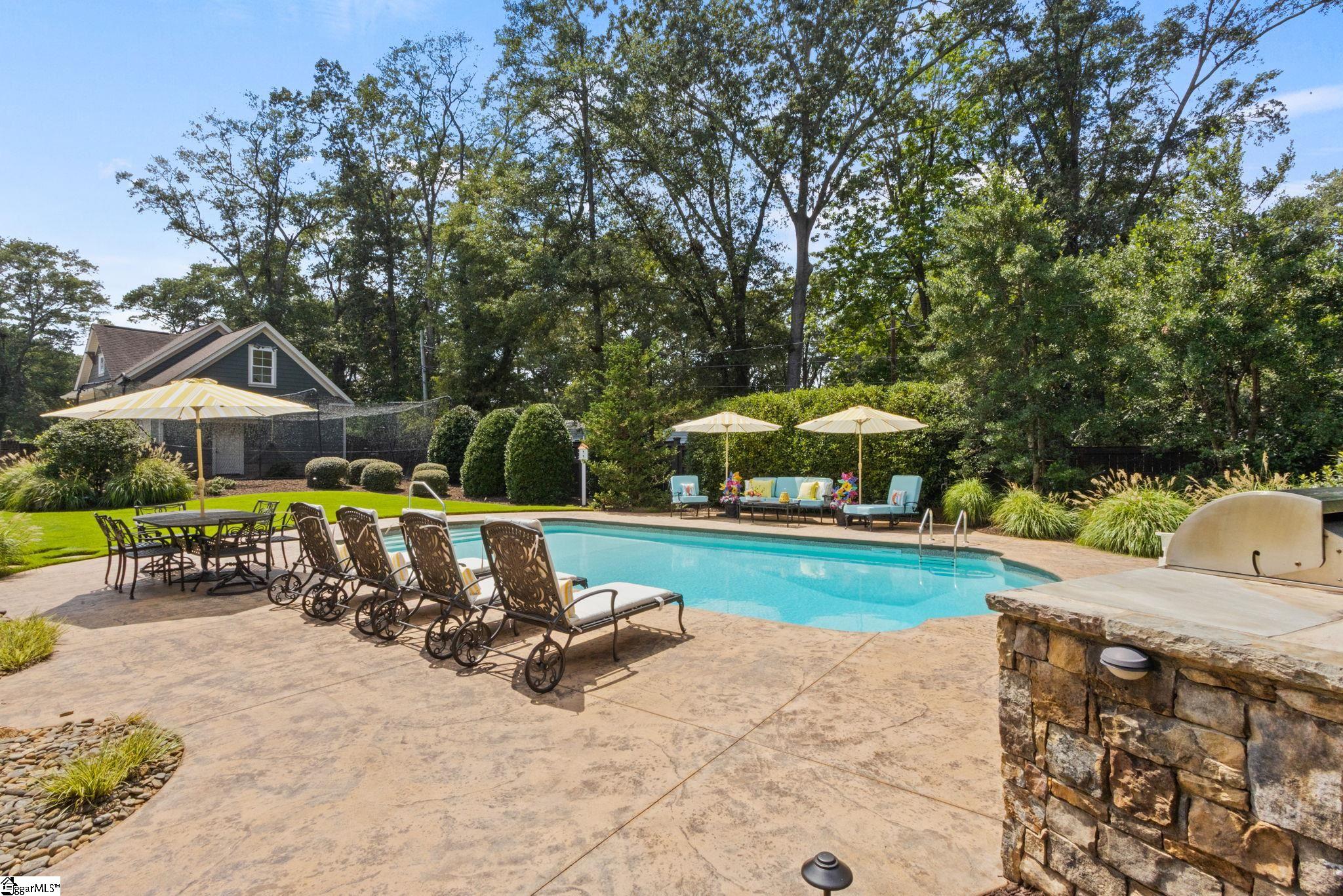 16 Willow Springs Drive