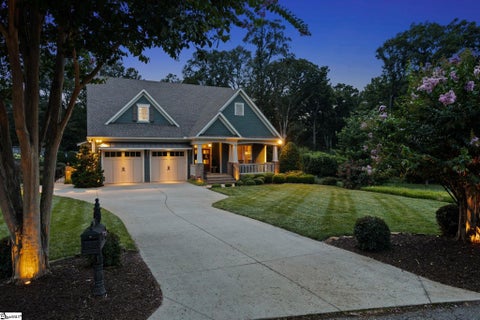 Photo of 16 Willow Springs Drive, Greenville, SC 29607 (MLS # 1601486)