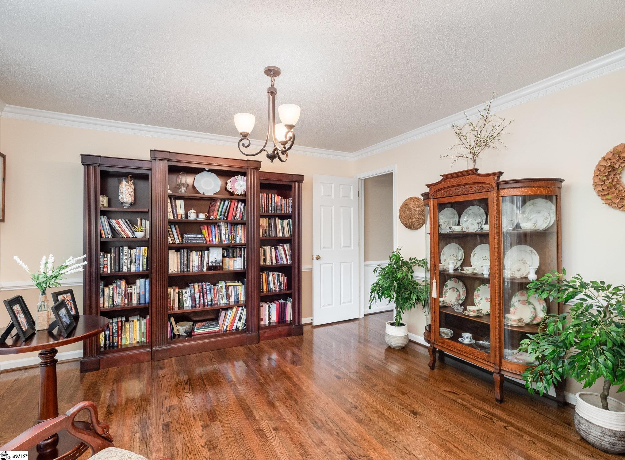 605 Shadow Oaks Drive