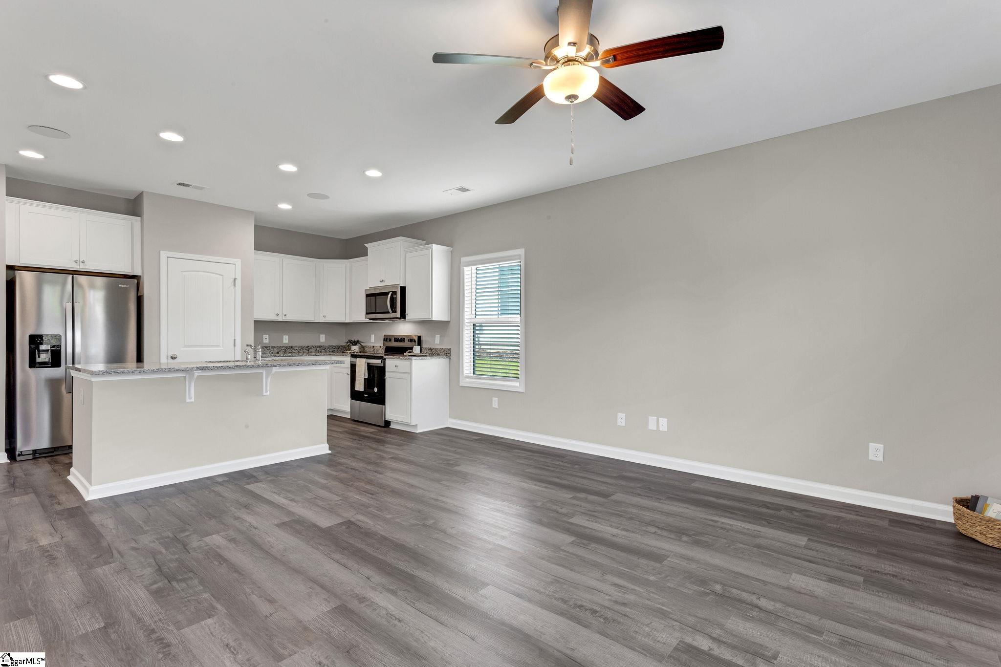 Duncan, South Carolina 29334, United States, 3 Bedrooms Bedrooms, ,3 BathroomsBathrooms,Residential,Active,229789