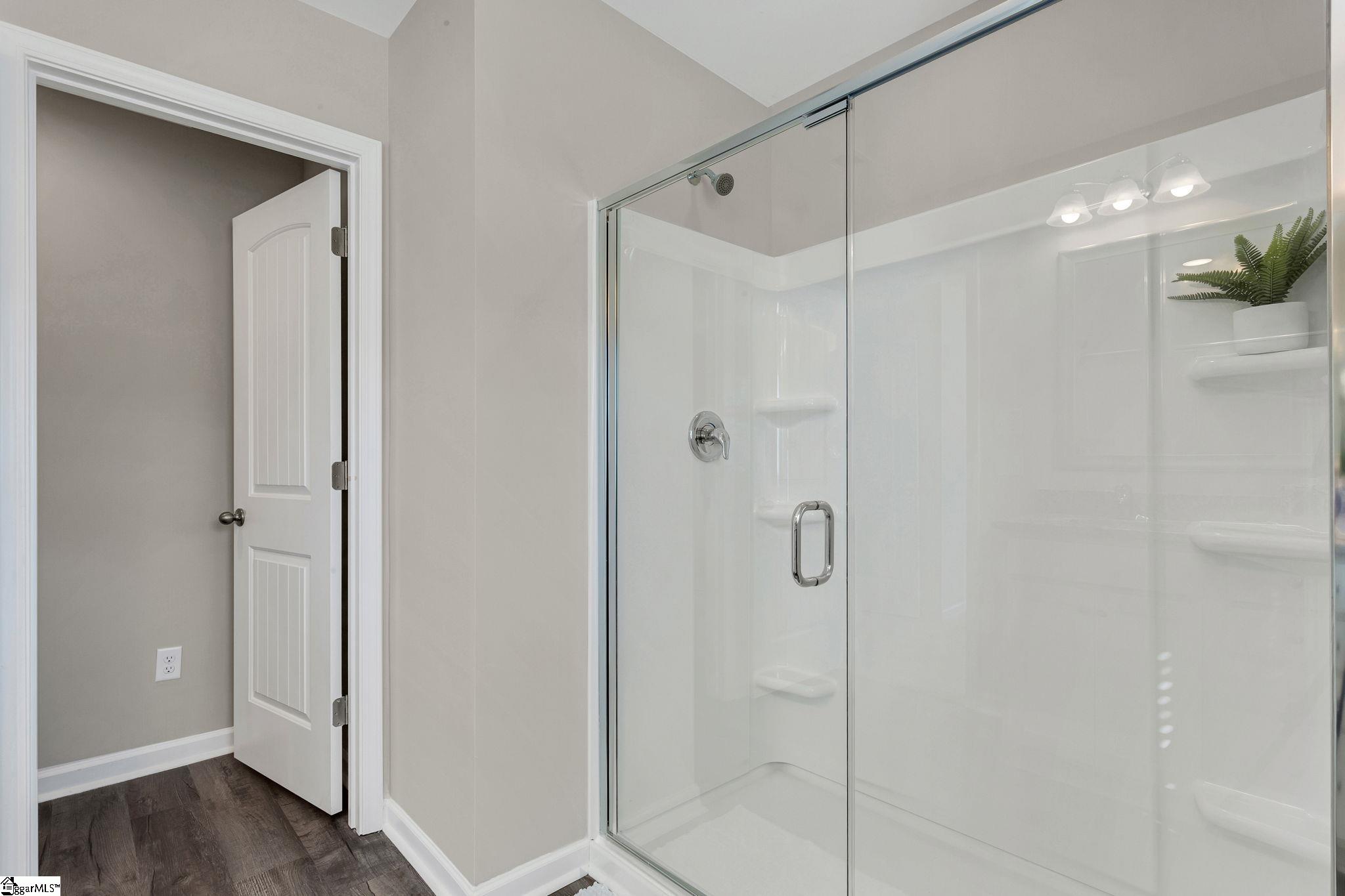 Duncan, South Carolina 29334, United States, 3 Bedrooms Bedrooms, ,3 BathroomsBathrooms,Residential,Active,229789