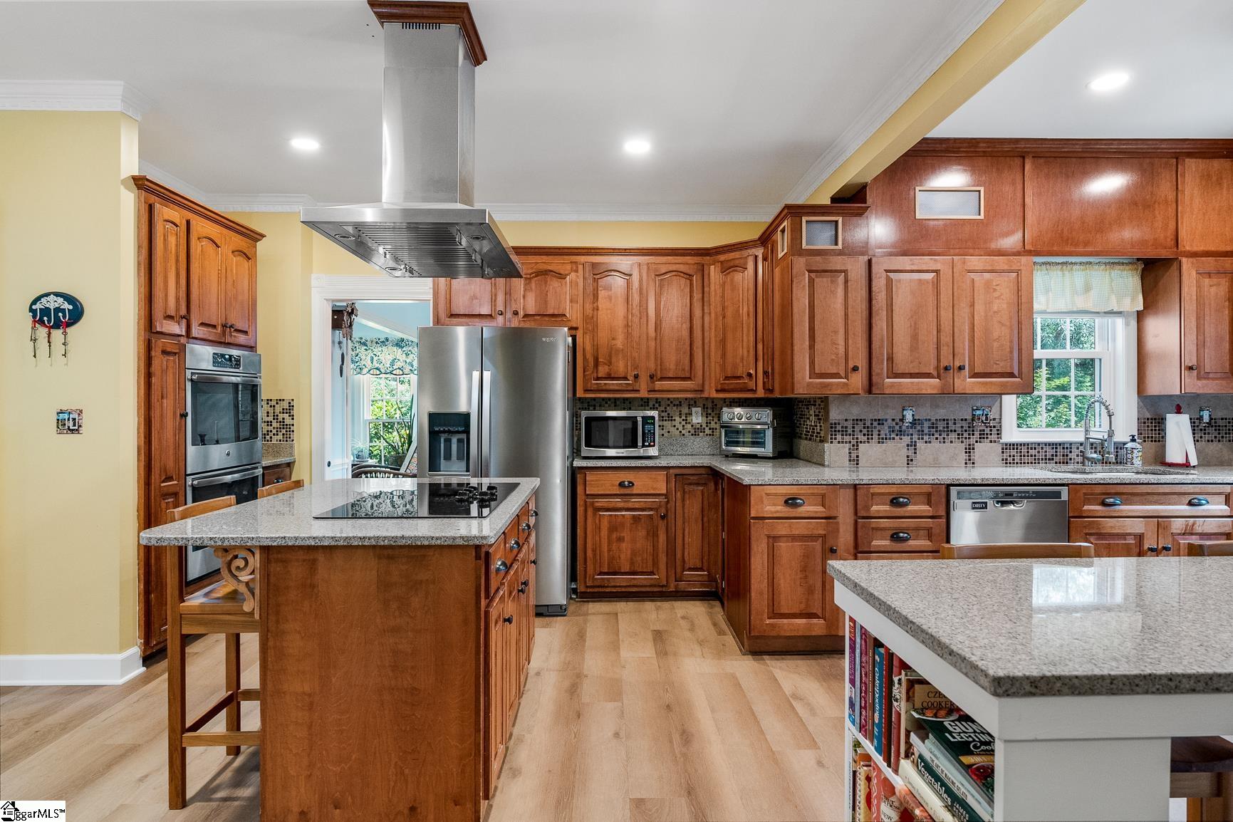 106 Roxbury Court