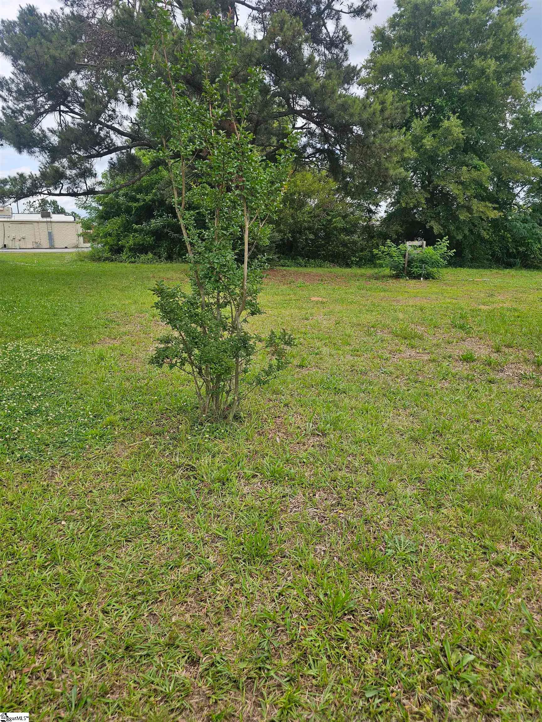 201/203 Dillon Drive