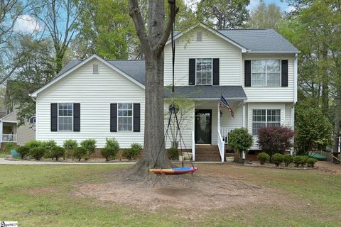 Photo of 400 Penobscot Court, Simpsonville, SC 29681 (MLS # 1585821)