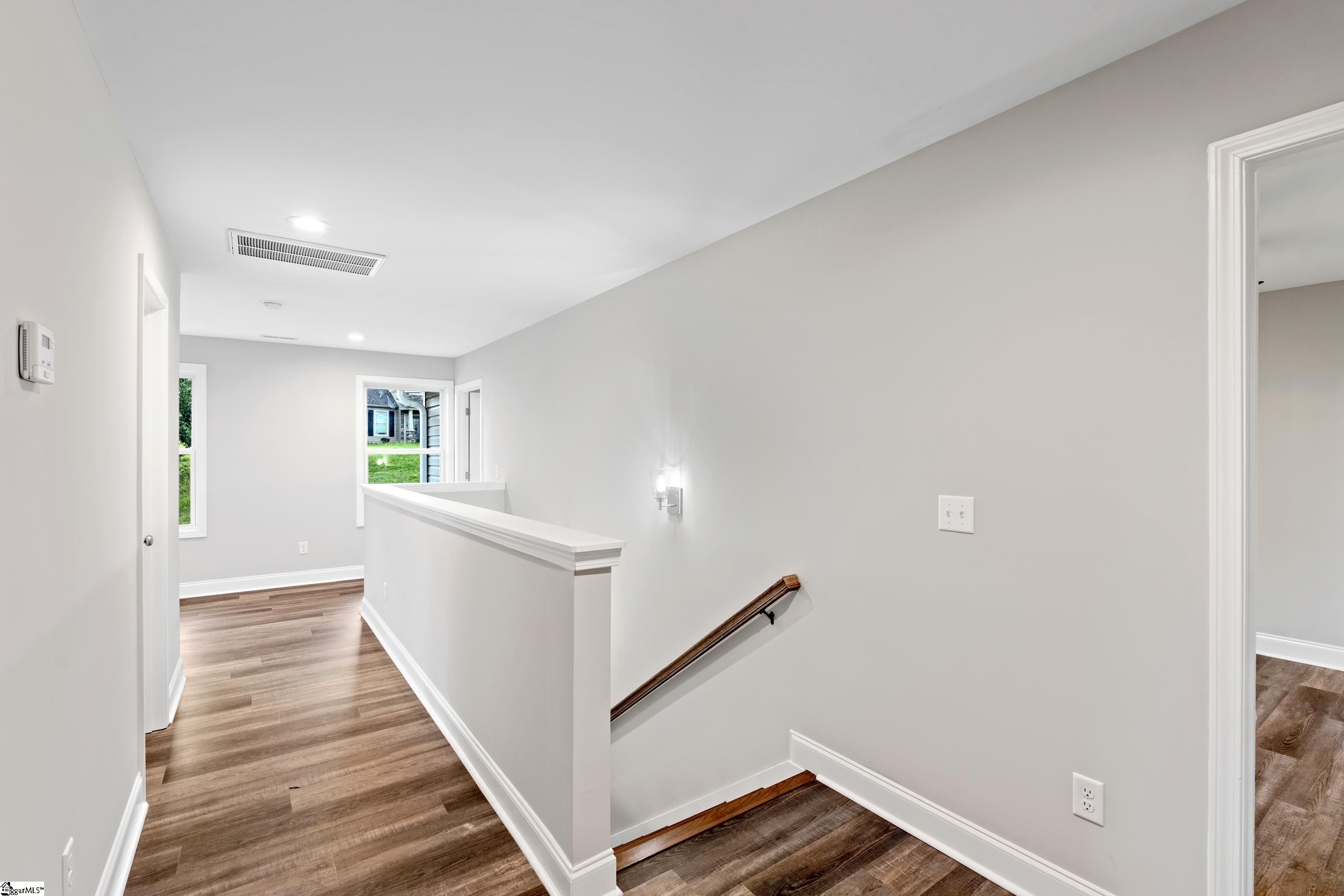 Greenville, South Carolina 29617, United States, 5 Bedrooms Bedrooms, ,4 BathroomsBathrooms,Residential,Active,170117