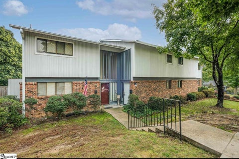 Photo of 14 Briargate Place, Greenville, SC 29615 (MLS # 1602155)