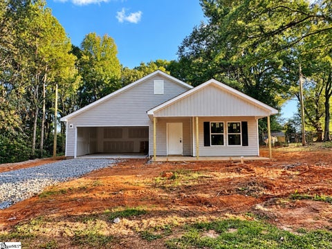 Photo of 104 Chapman Road, Fountain Inn, SC 29644 (MLS # 1604262)