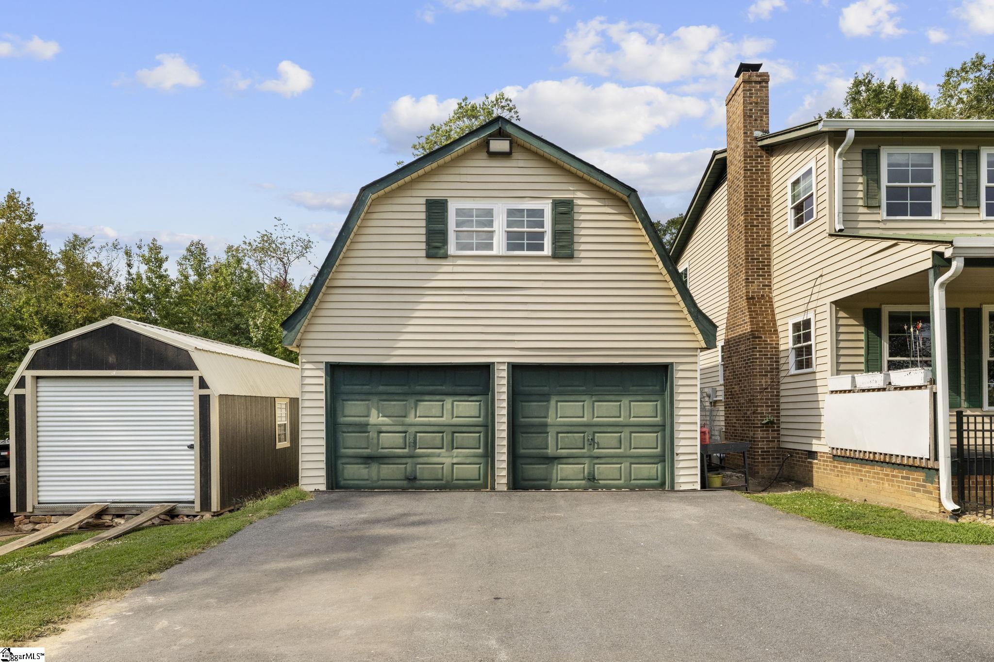 1613 Abercrombie Road